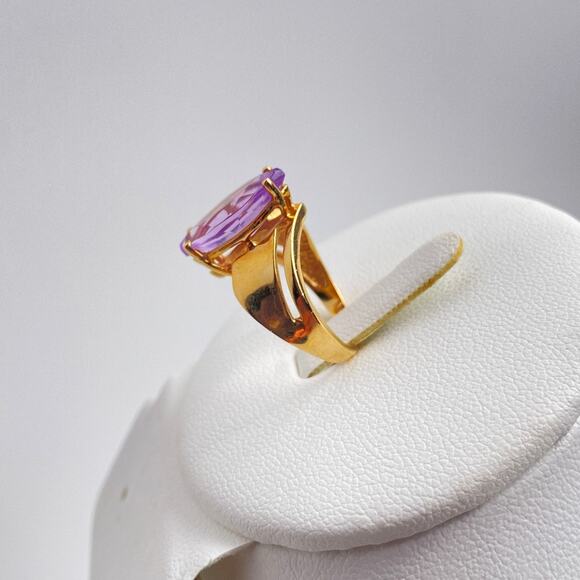10K Yellow Gold Lavender Quartz Marquise Ring | Size 5 - Picture 3 of 16